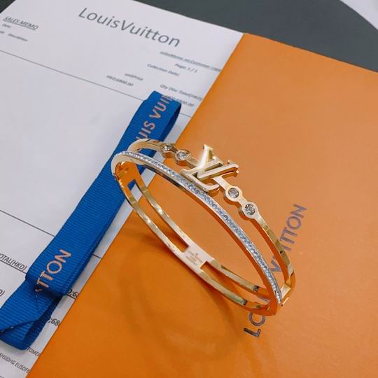 LV Bracelet 11lyh523